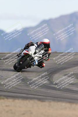 media/Nov-16-2025-Race Pace (Sun) [[8c5fa54630]]/Verified Riders/8-Turn 12 (120pm)/